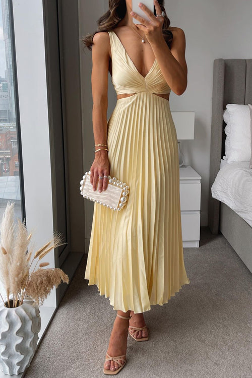 Camilla™ - Pleated midi dress
