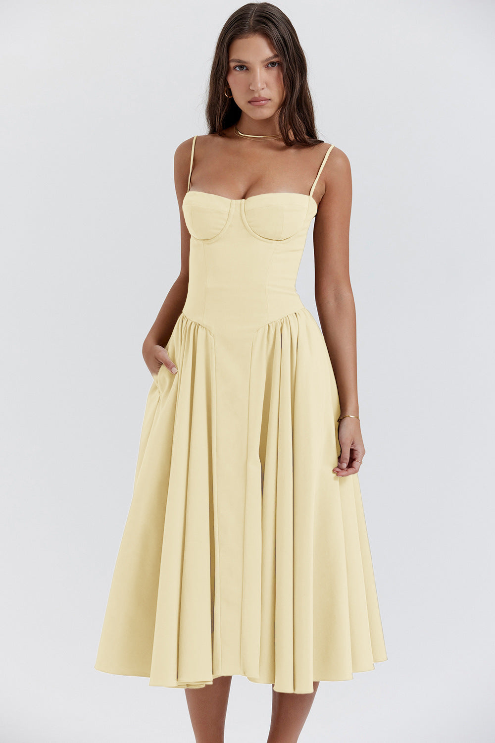 Evelyn™ | Sculpted Midi Dress