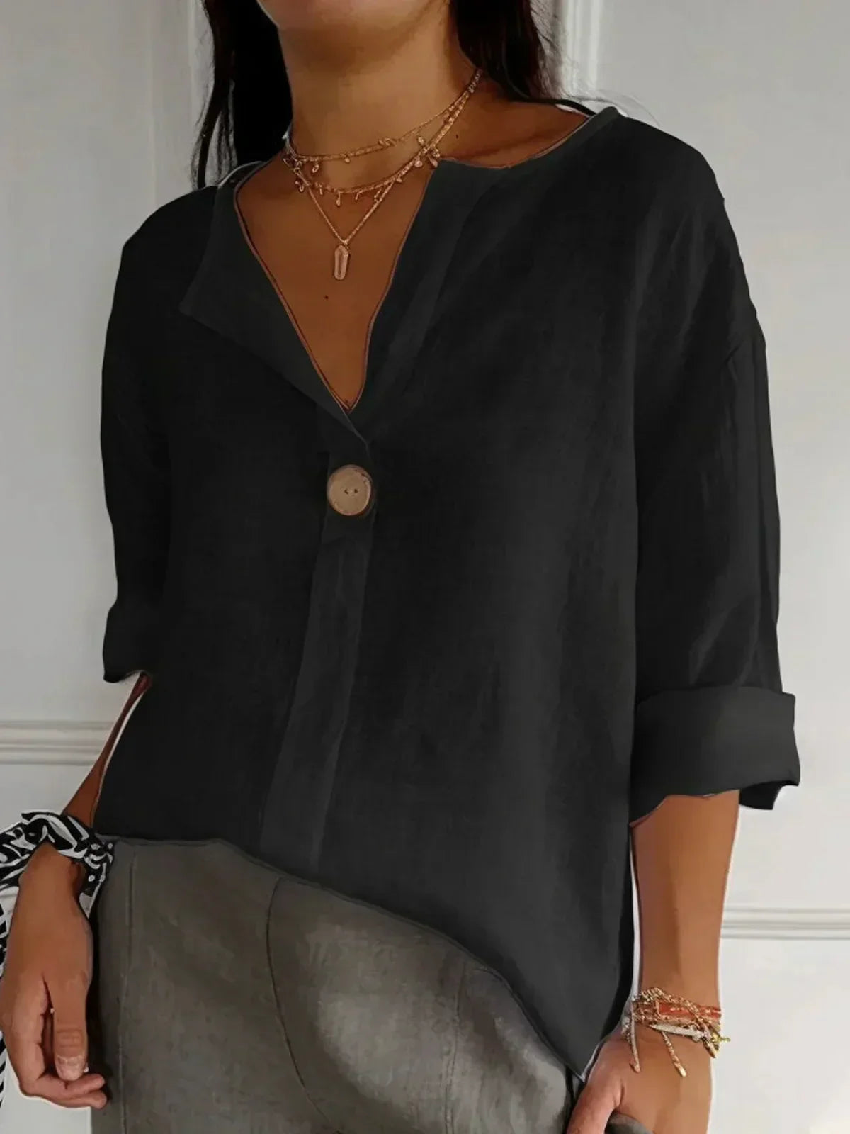 Criza – Chic & Comfortable Blouse