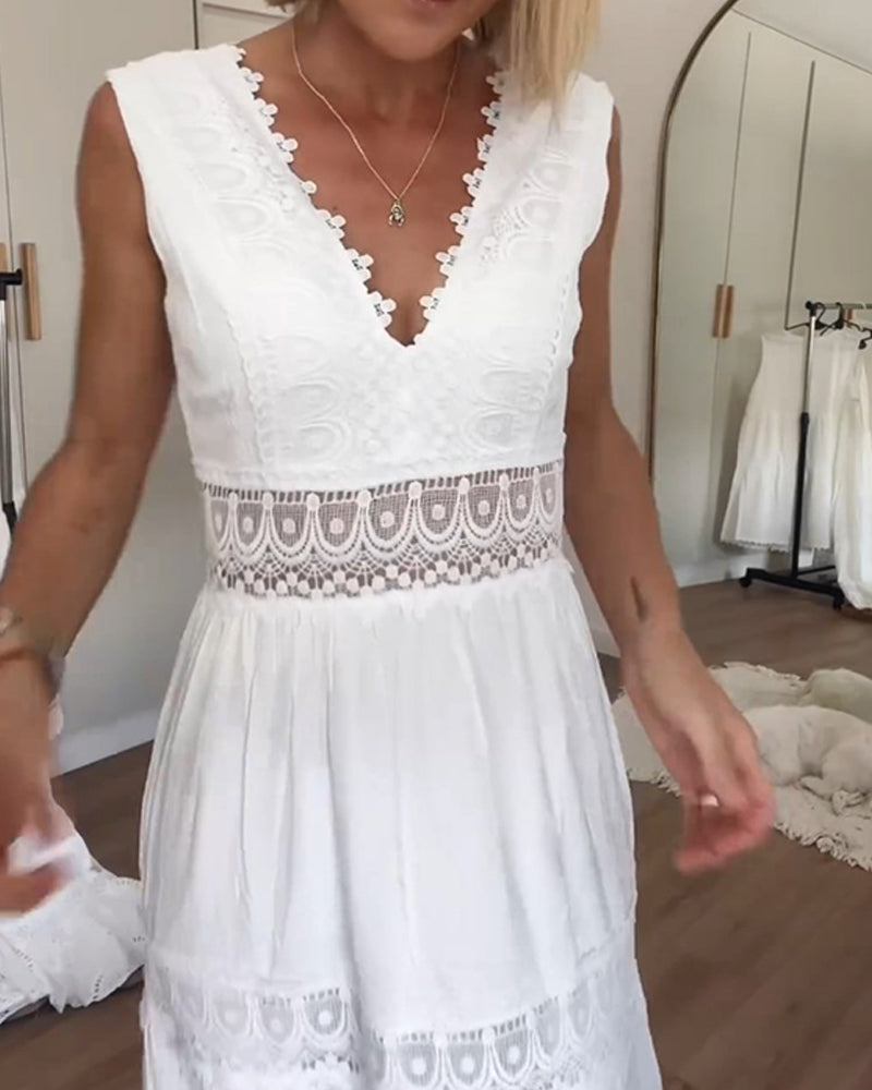 Isla Grace™ | White Lace Sundress