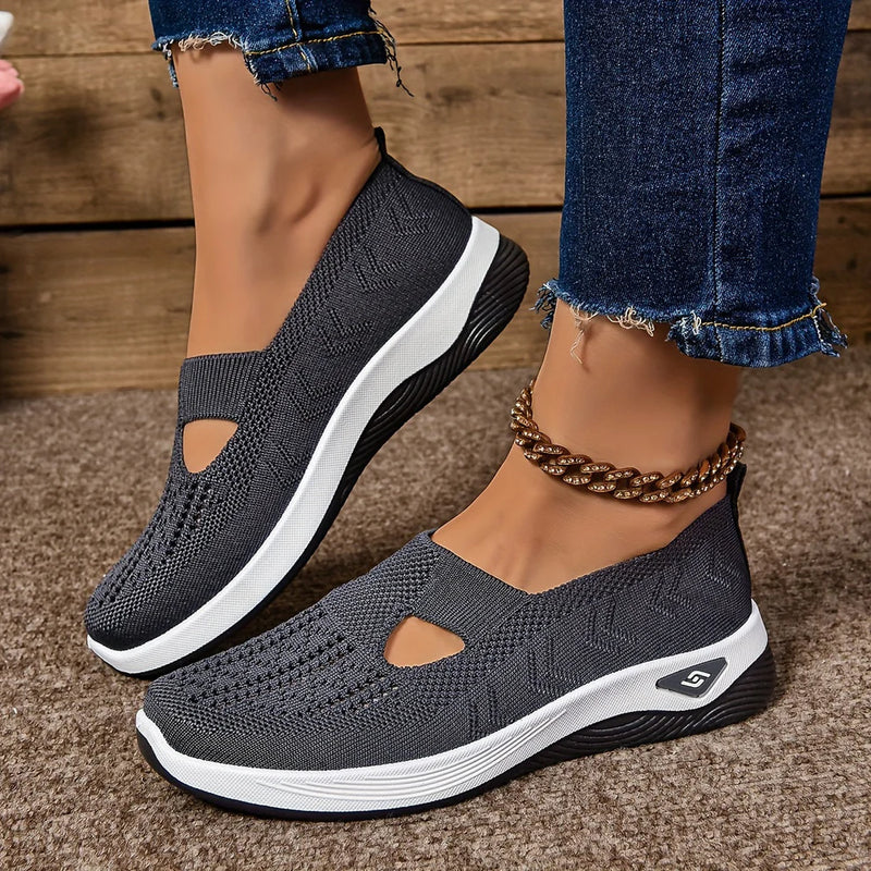 Lunaris™ | Lightweight comfort shoes for everyday walks