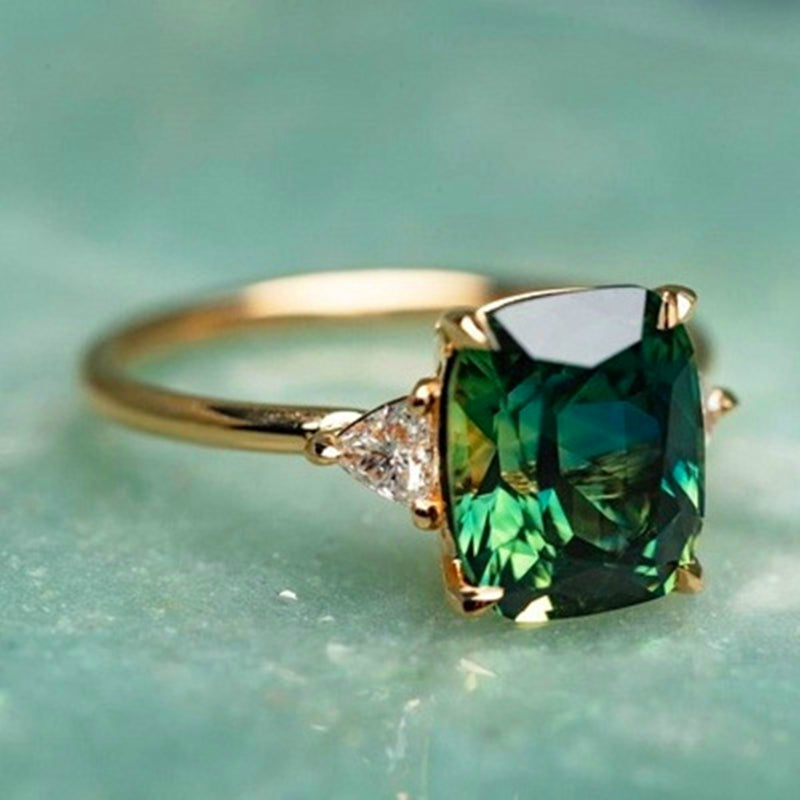 Chance - Green Zircon Ring in Gold