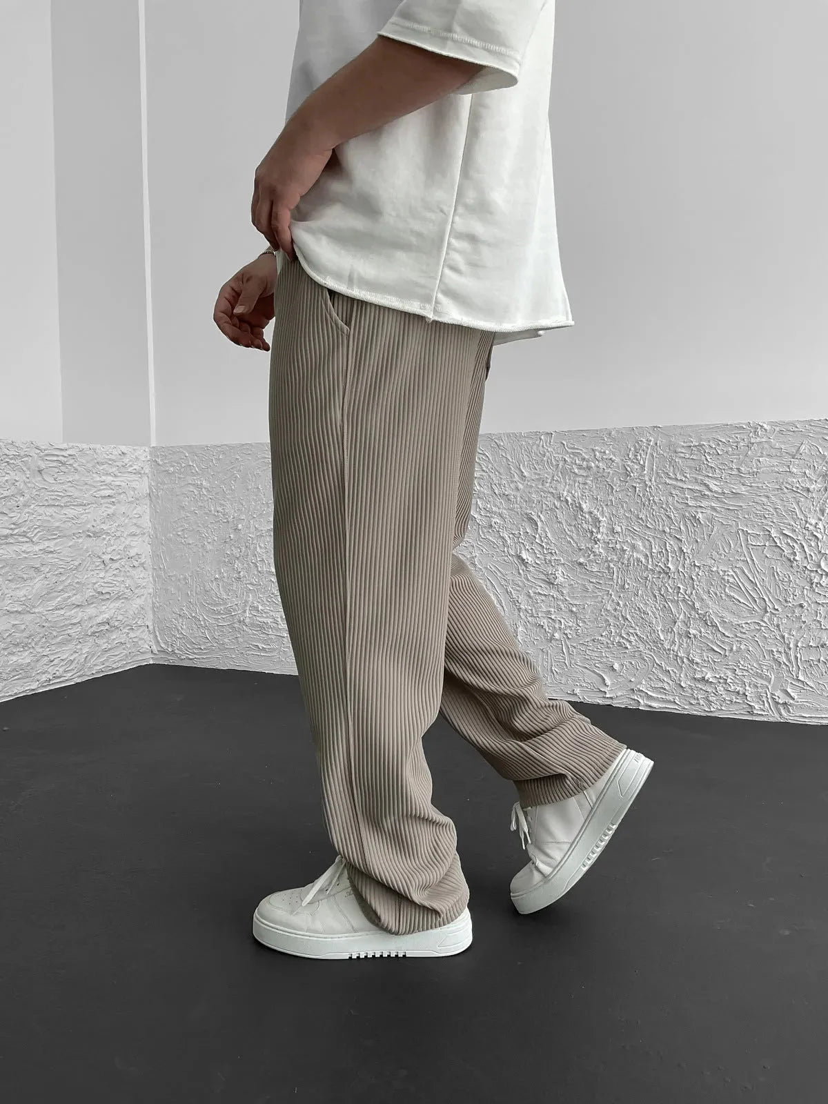 Avani modern trousers