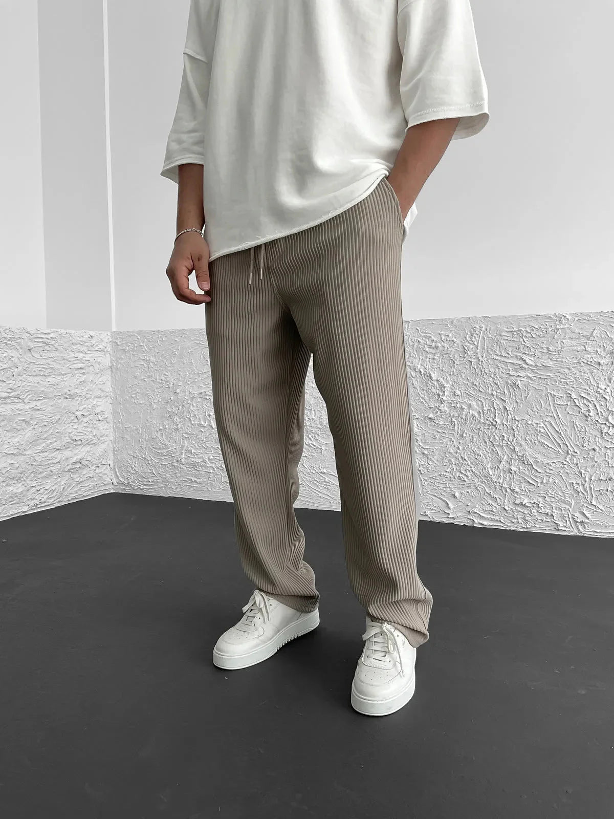 Avani modern trousers